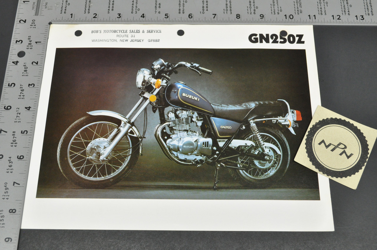 Vintage NOS 1969-70 Suzuki T125 Stinger Motorcycle Brochure Dealer Specs OEM