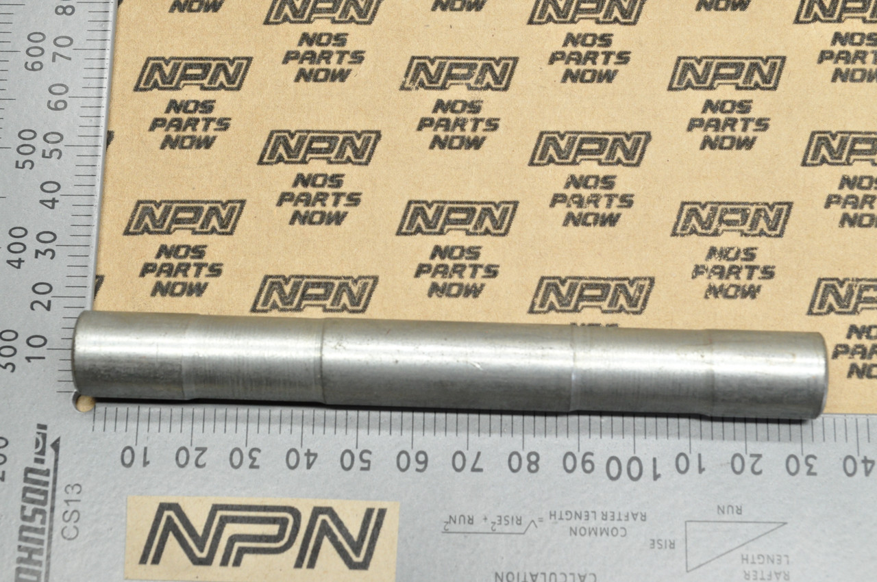 NOS Honda CA72 CA77 Main Kick Stand Distance Collar 50525-259-000