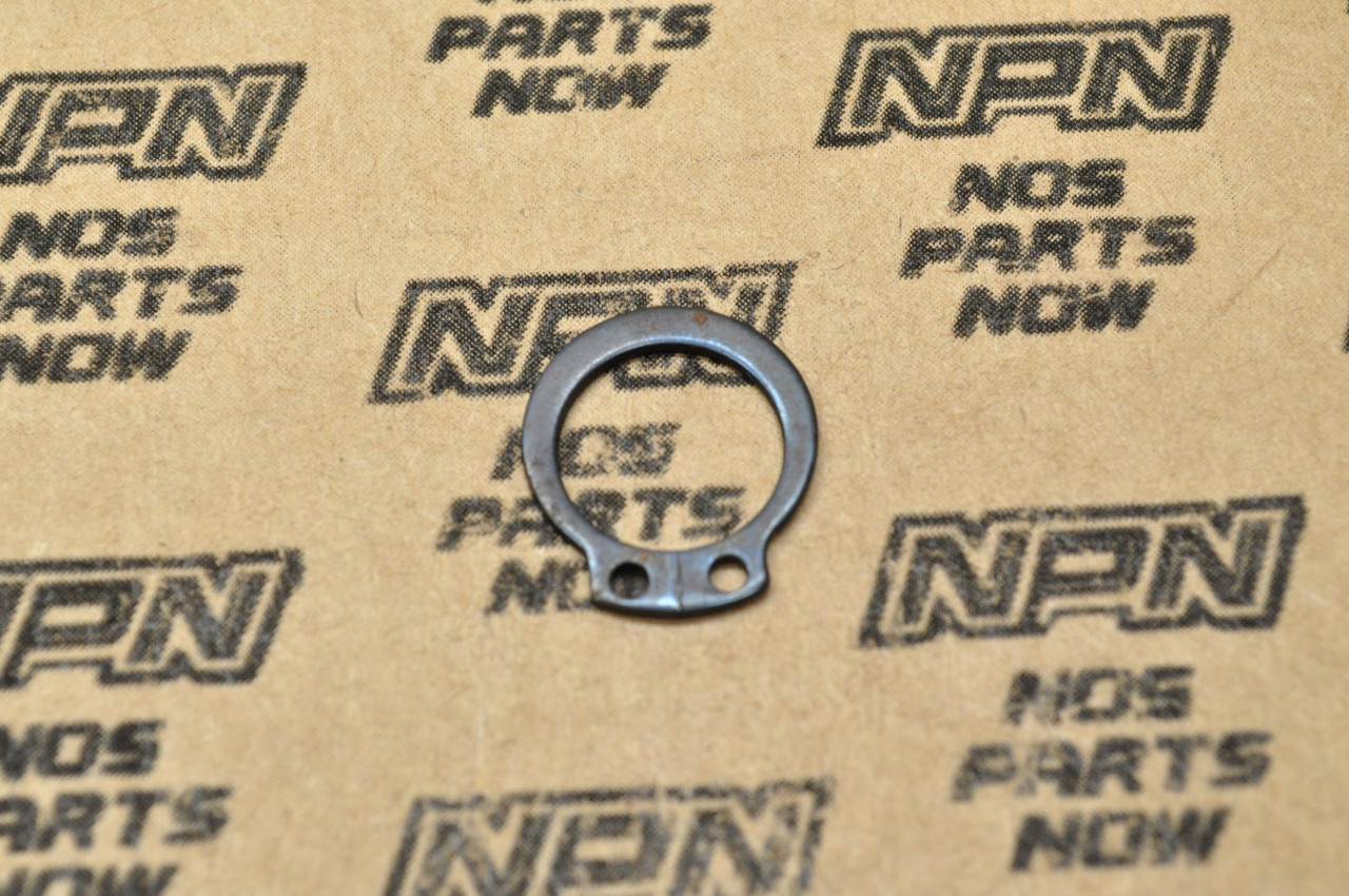 NOS Honda CA72 CA77 CA95 CB72 CB77 CB92 Starter Motor Circlip 31203-253-003