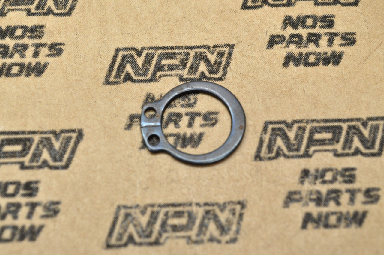 NOS Honda CA72 CA77 CA95 CB72 CB77 CB92 Starter Motor Circlip 31203-253-003