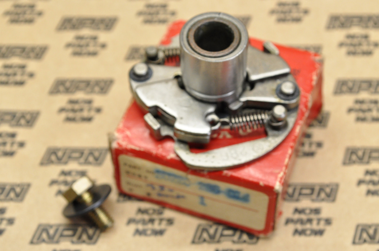 NOS Honda CB350 K0-K4 CB350G CL350 K0-K5 SL350 Spark Advancer 30220-286-014