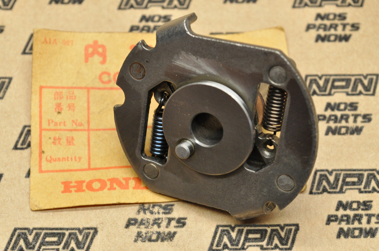 NOS Honda CB92 CL125 A SS125 A Spark Advance Advancer 30220-230-014