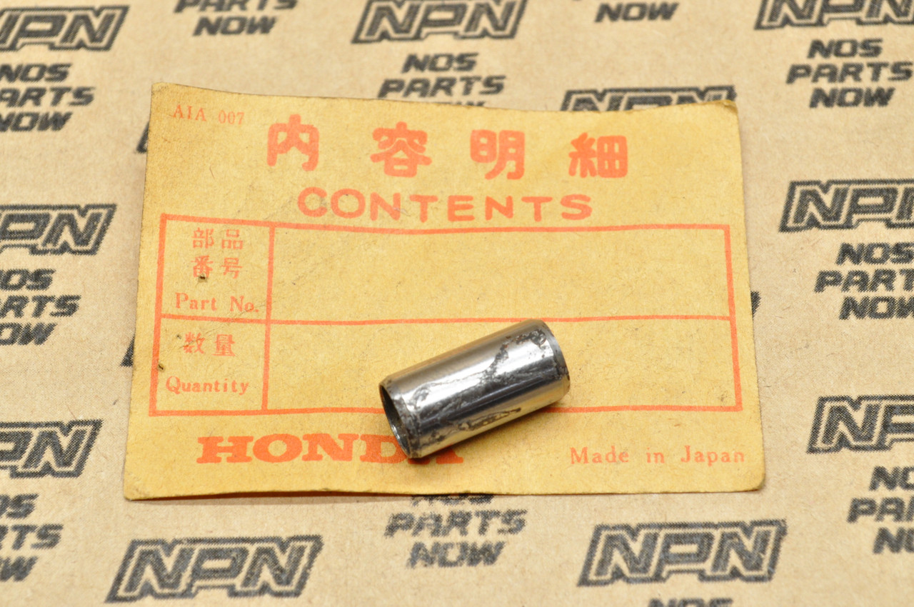NOS Honda ATC200 CA77 CB72 CL90 CT90 PA50 XL200 XR200 XR600 Dowel 94301-10200