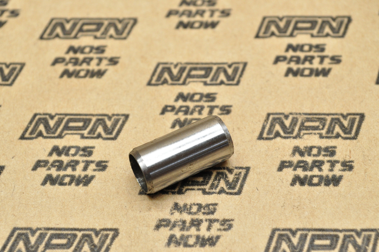 NOS Honda ATC200 CA77 CB72 CL90 CT90 PA50 XL200 XR200 XR600 Dowel 94301-10200