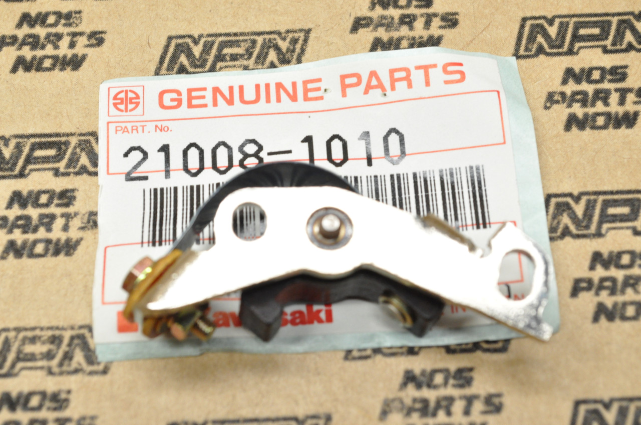 NOS Kawasaki 1981-82 KZ305 CSR Right Ignition Points Contact Breaker 21008-1010
