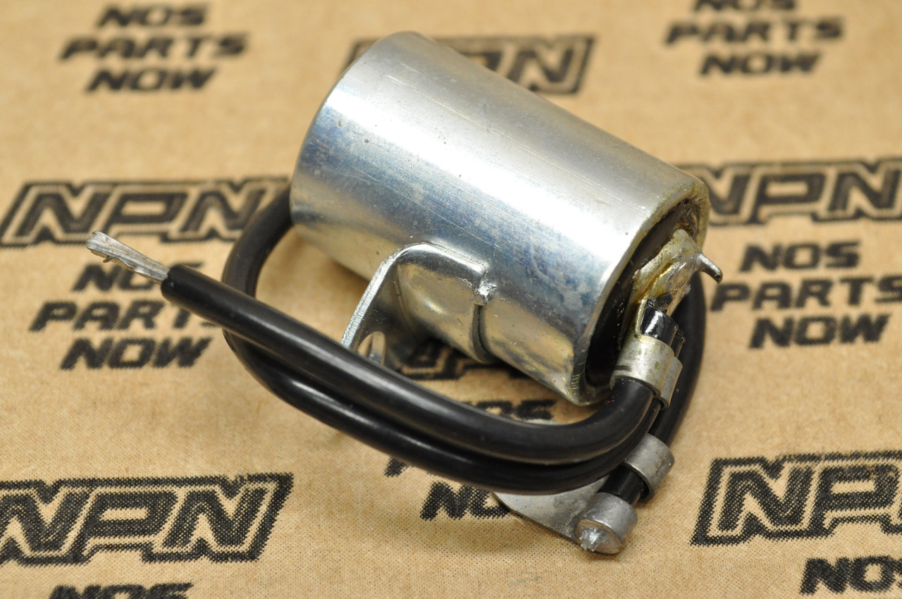 NOS Honda CA110 C110 KS Ignition Condenser 30250-001-024