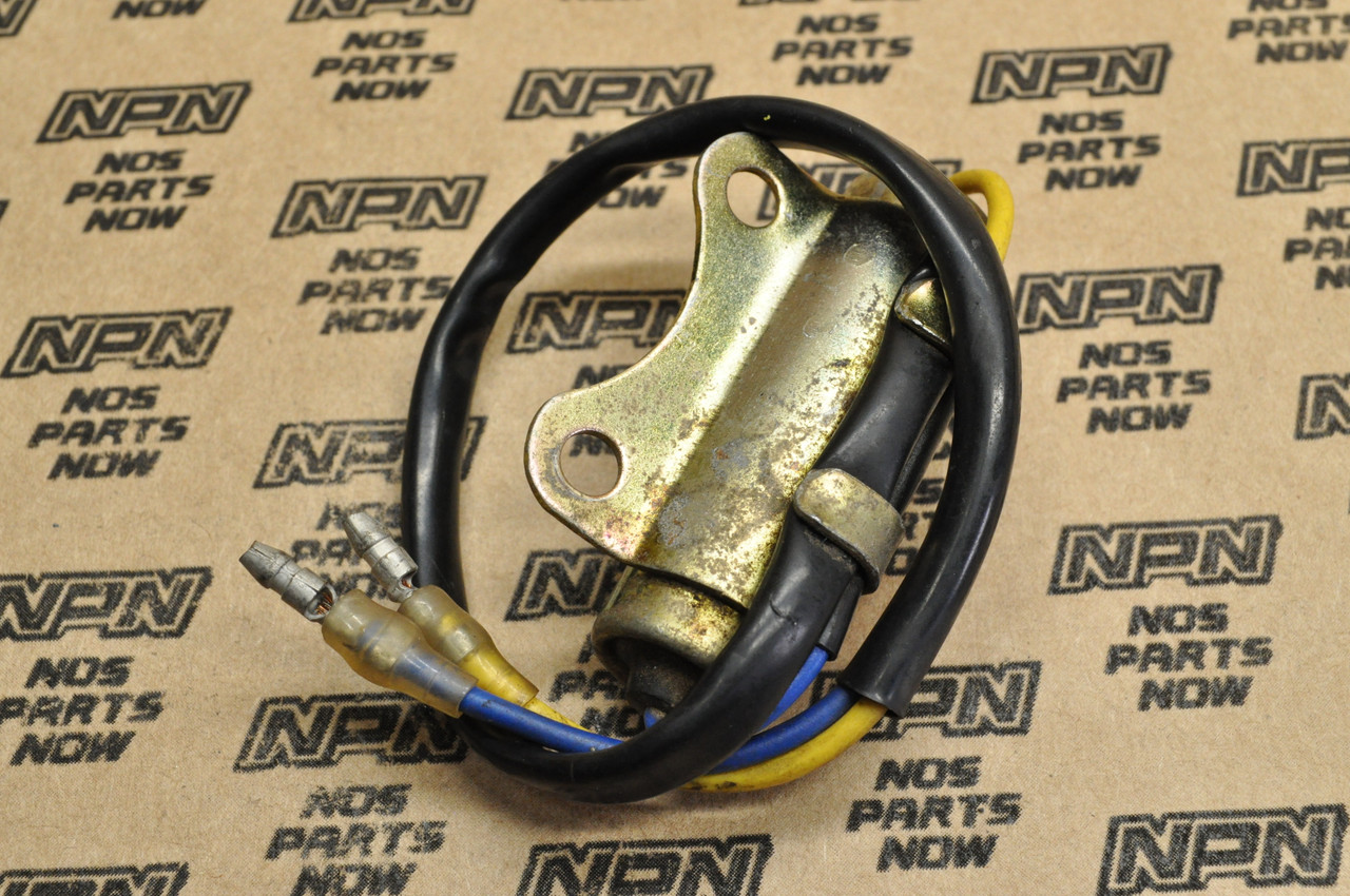 NOS Honda GL1000 1976 GL1000LTD Gold Wing Ignition Condenser 30280-371-000