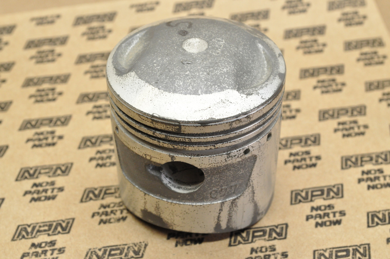 NOS Honda CA77 .50 Oversize Piston 13103-266-020