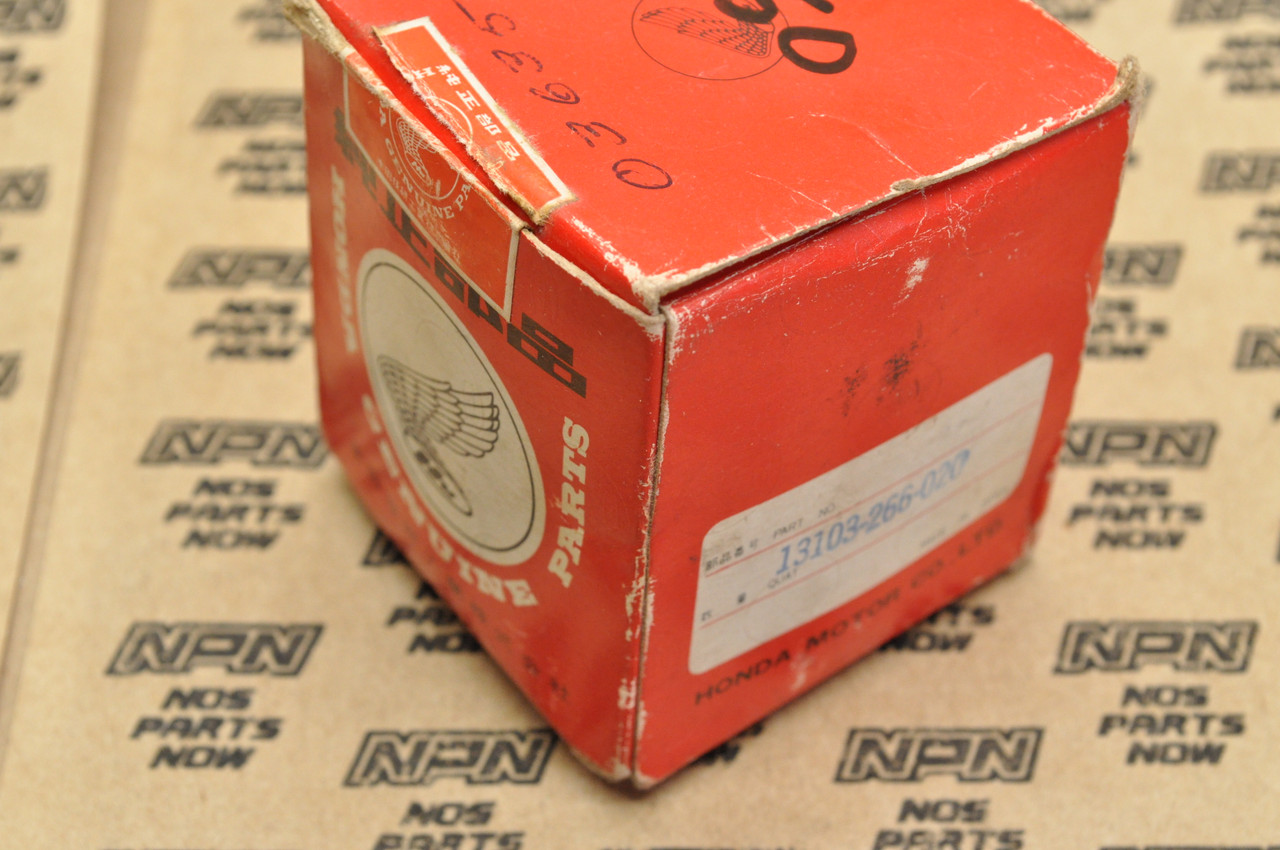 NOS Honda CA77 .50 Oversize Piston 13103-266-020