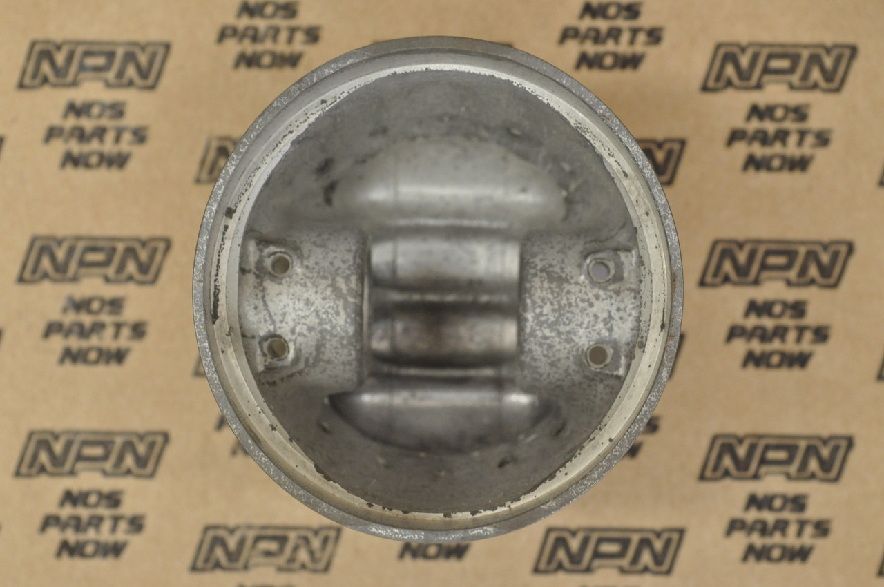 NOS Honda CA77 .25 Oversize Piston 13102-266-020