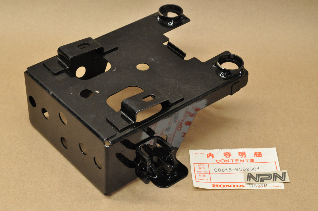 NOS Honda ATC185 ATC200 Battery Box Accessory 08615-9581001