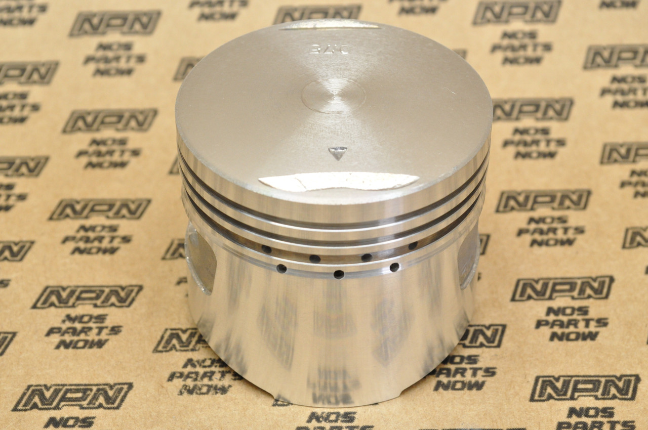 NOS Honda CB750 K0-1976 Top / Sakura Piston .75 Oversize 13104-300-030