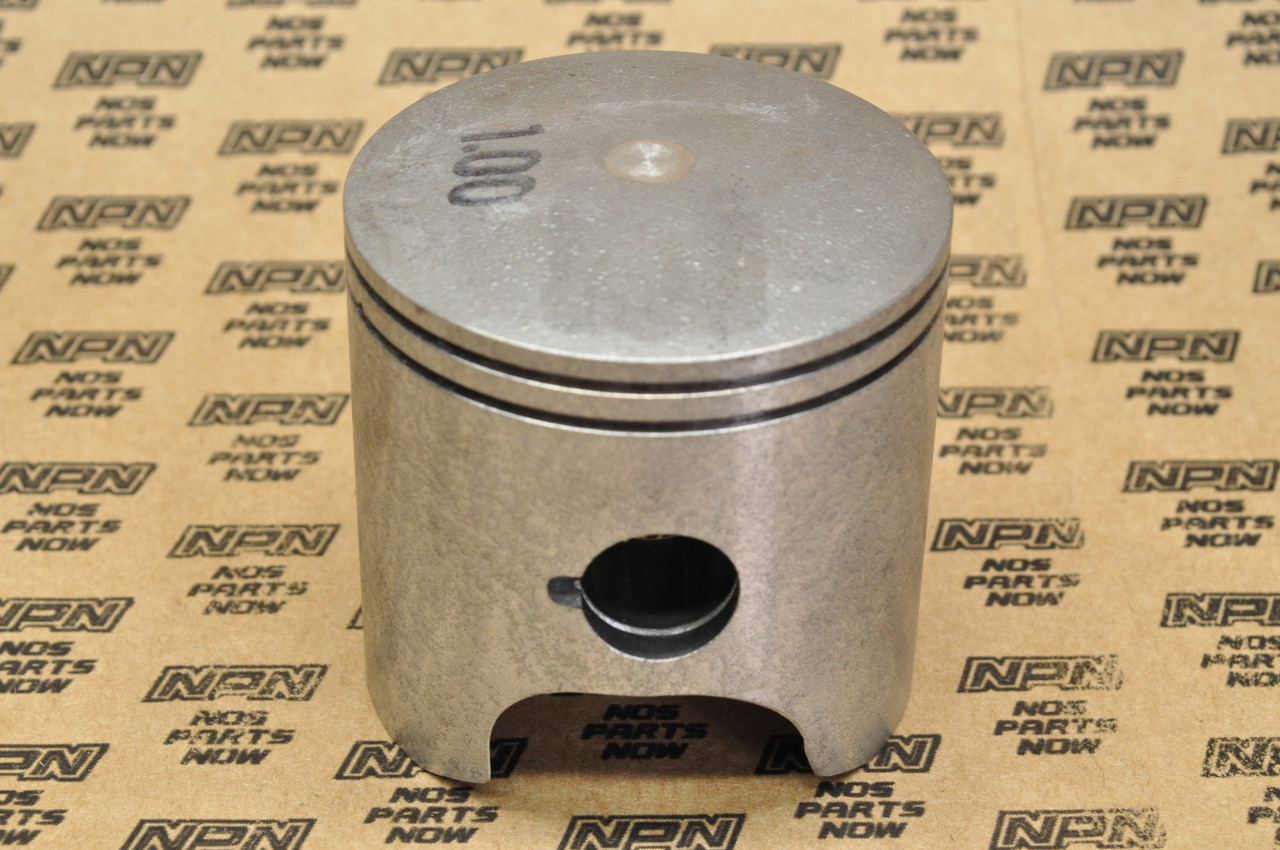 NOS Honda 1974-76 CR250 M Elsinore 1.00 Oversize Piston 13105-381-000