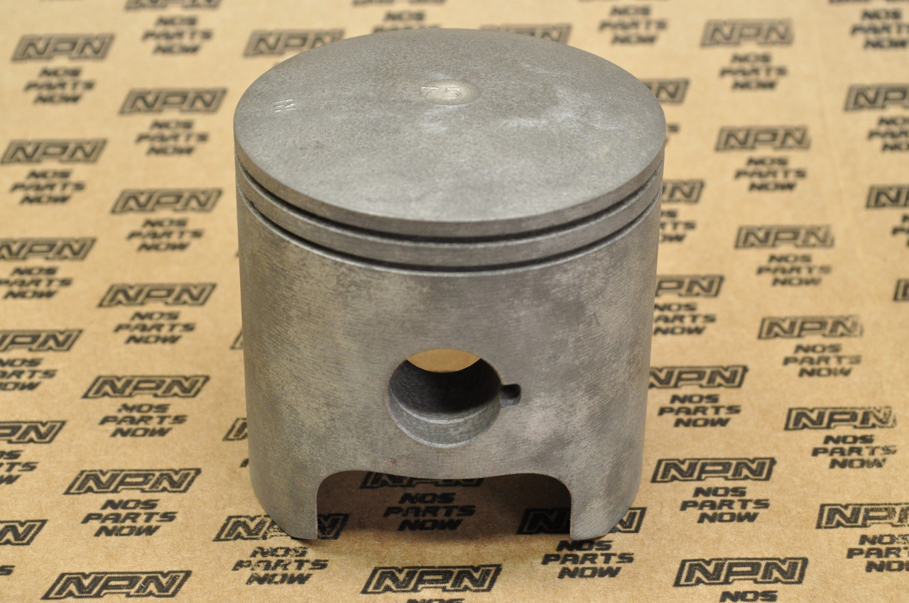 NOS Honda 1981-83 ATC250 R Piston .75 Oversize 13104-961-003