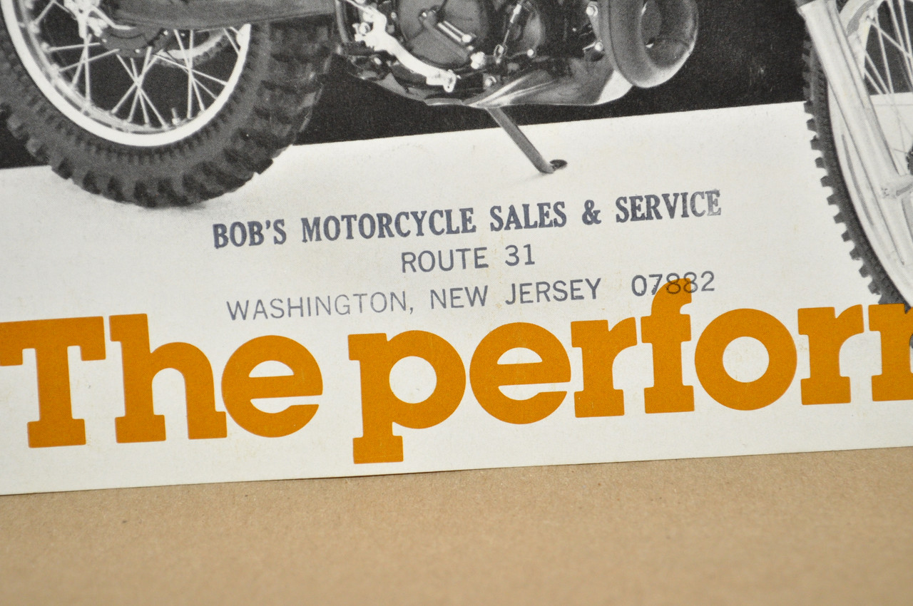Vintage NOS 1979 Suzuki PE250 PE175 Motorcycle Preview Brochure Dealer Specs