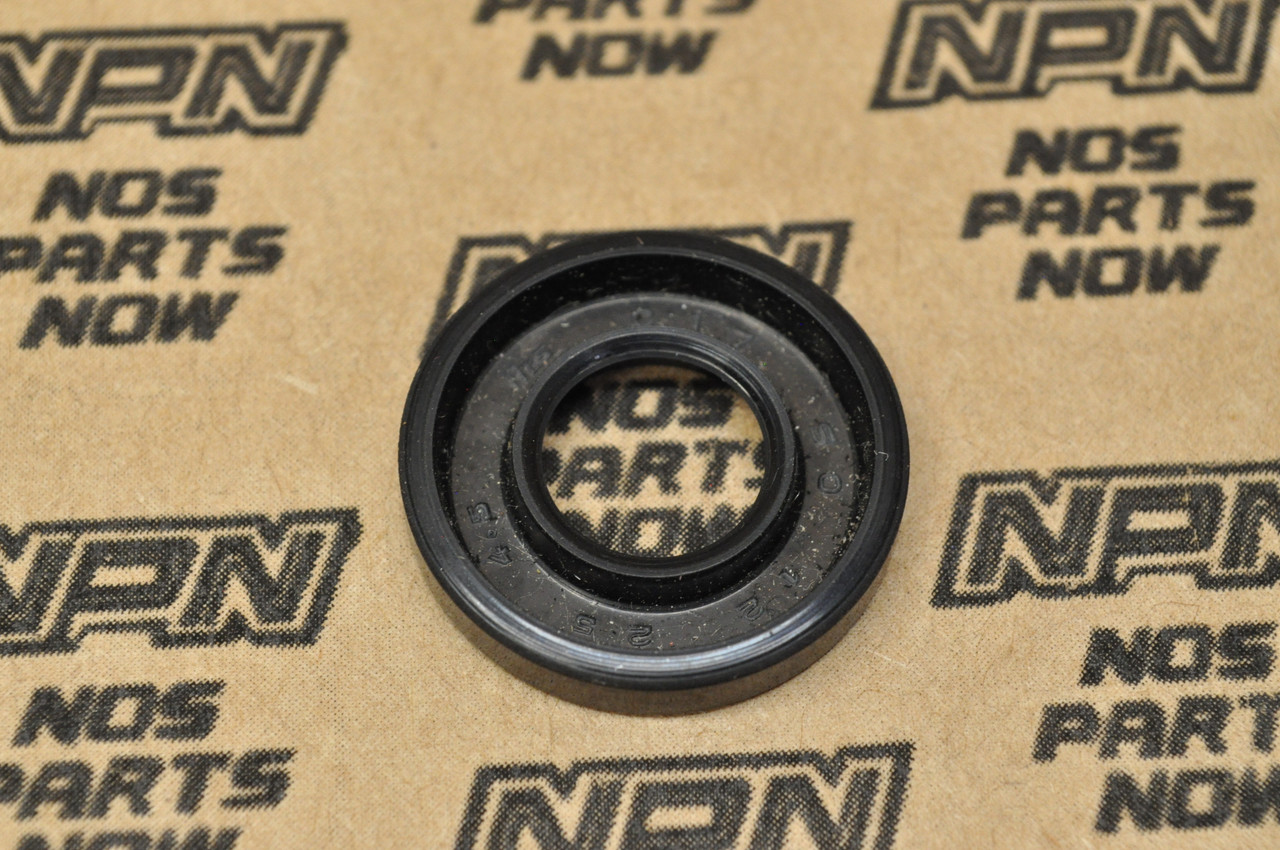 NOS Honda CB72 CB77 CB92 CL160 CL175 CL72 CL77 CA175 Oil Seal 91204-200-000