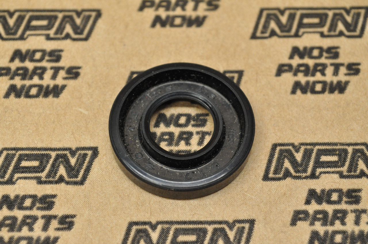 NOS Honda CB72 CB77 CB92 CL160 CL175 CL72 CL77 CA175 Oil Seal 91204-200-000