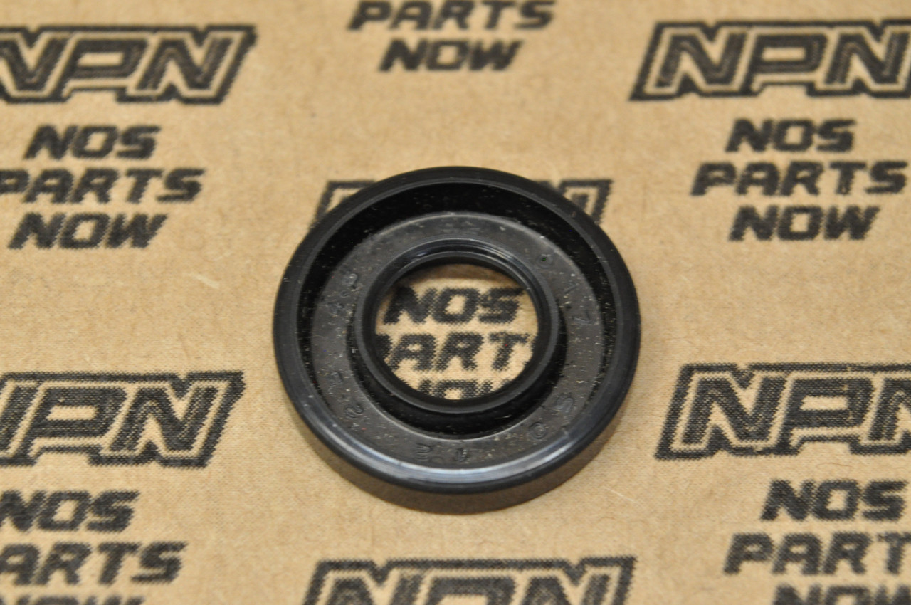 NOS Honda CB72 CB77 CB92 CL160 CL175 CL72 CL77 CA175 Oil Seal 91204-200-000