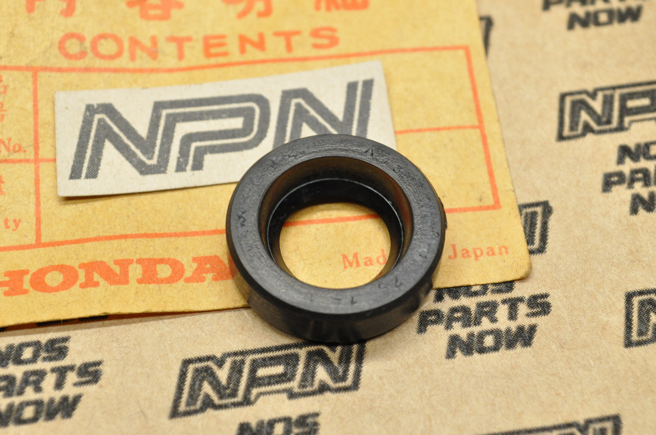 NOS Honda CL72 CL77 CA72 CA77 CB72 CB77 Shift Shaft Oil Seal 91202-250-000