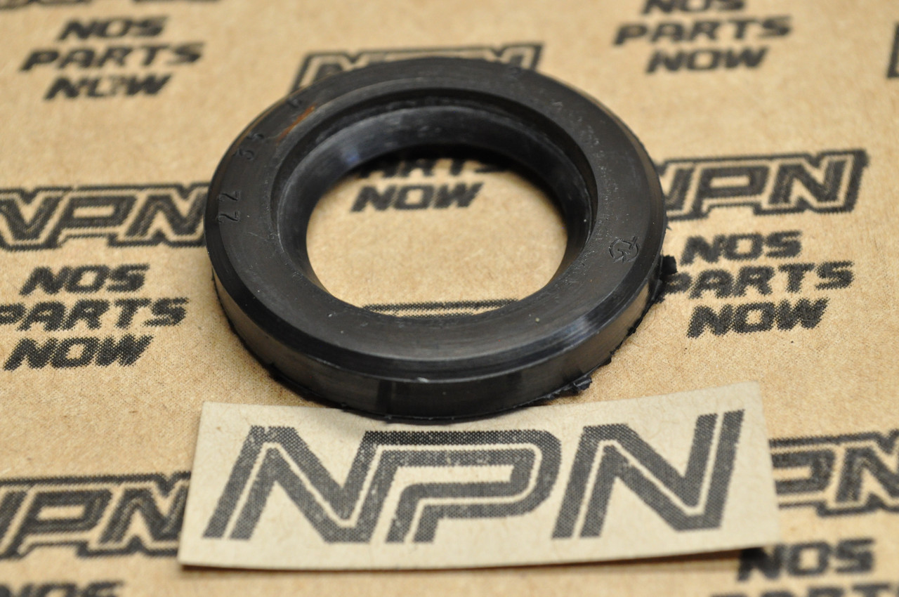 NOS Honda CB350 CL350 TK Cylinder Head Side Cover Oil Seal 22x35x6 91202-286-013