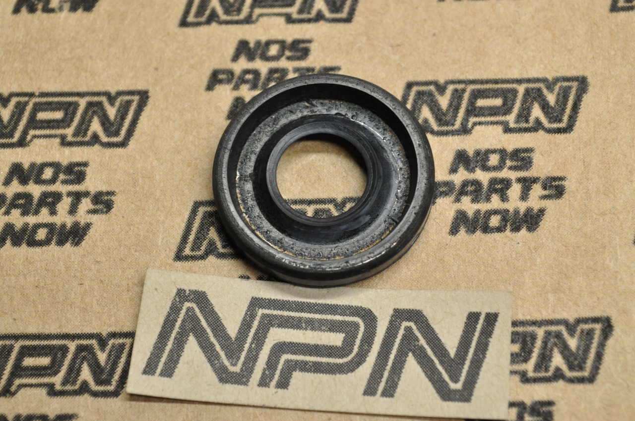 NOS Honda SL350 CA77 CB450 CB72 CB92 CL350 CL72 TK Oil Seal 91201-283-000