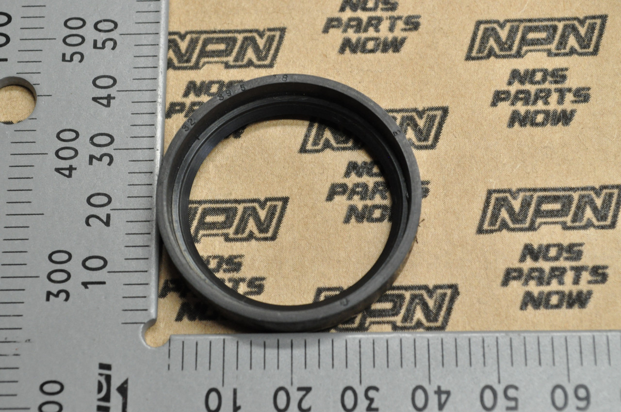 NOS Honda SL350 CB350 CB360 CJ360 CL350 CL360 Clutch Dust Seal 91210-286-003
