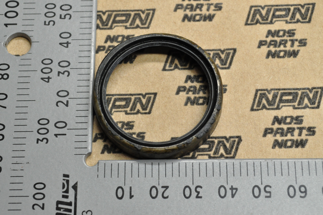 NOS Honda SL350 CB350 CB360 CJ360 CL350 CL360 Clutch Dust Seal 91210-286-003