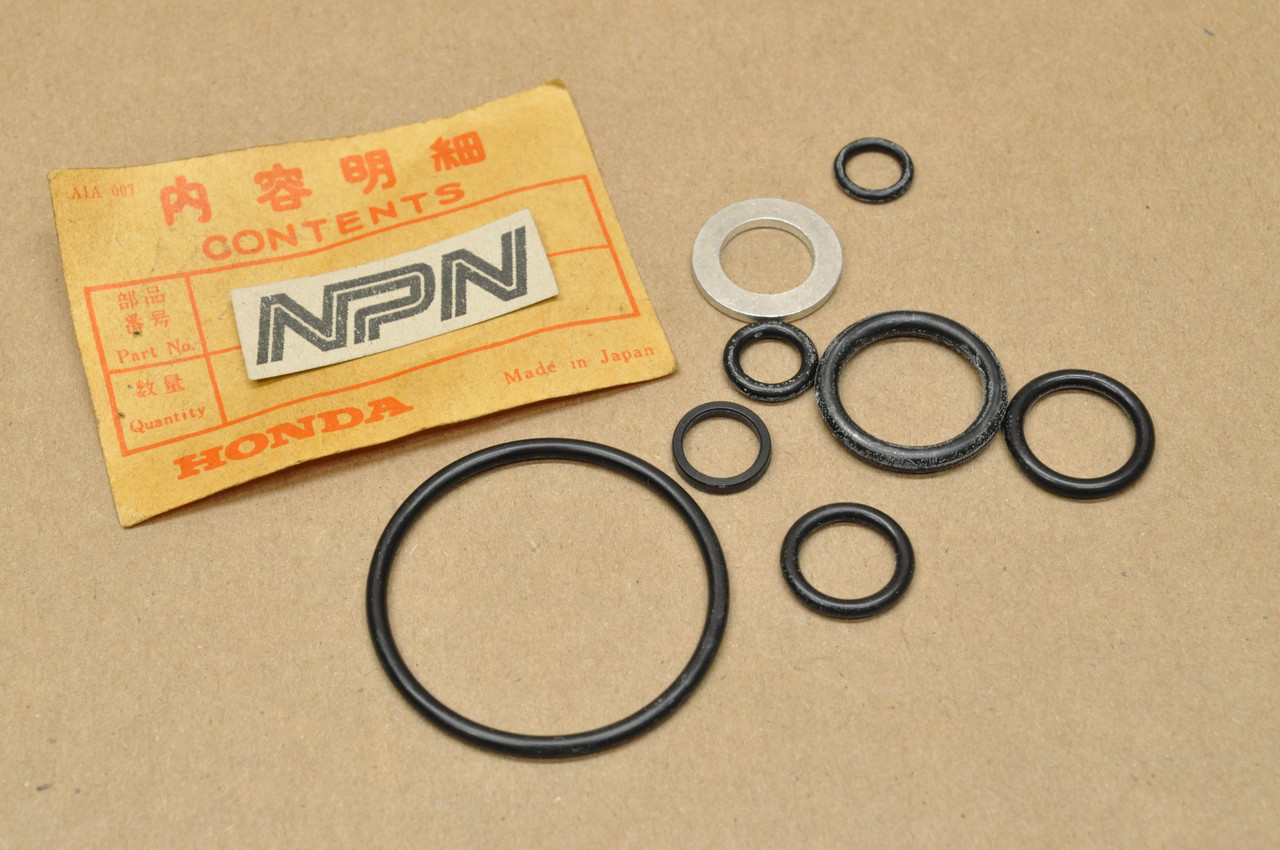 NOS Honda 1987 ATC125 M TRX125 Bottom Lower End Gasket O-Ring Kit 061B1-HB6-670