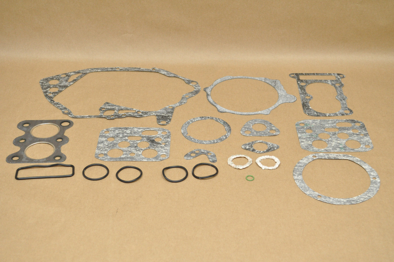 NOS Honda CL125 A SS125 A Top & Bottom End Gasket Seal O-Ring Kit 06111-230-010