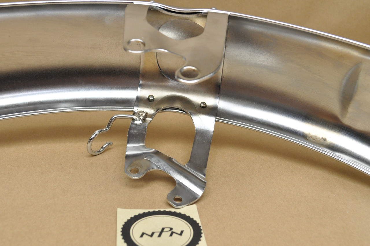 NOS Honda 1975-76 CB550 F CB750 F Front Fender Mud Splash Guard 61100-390-670
