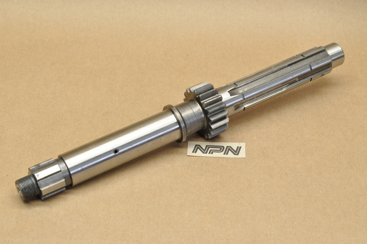 NOS Honda CB750 K0-1976 Transmission Main Shaft 18T 23210-300-000