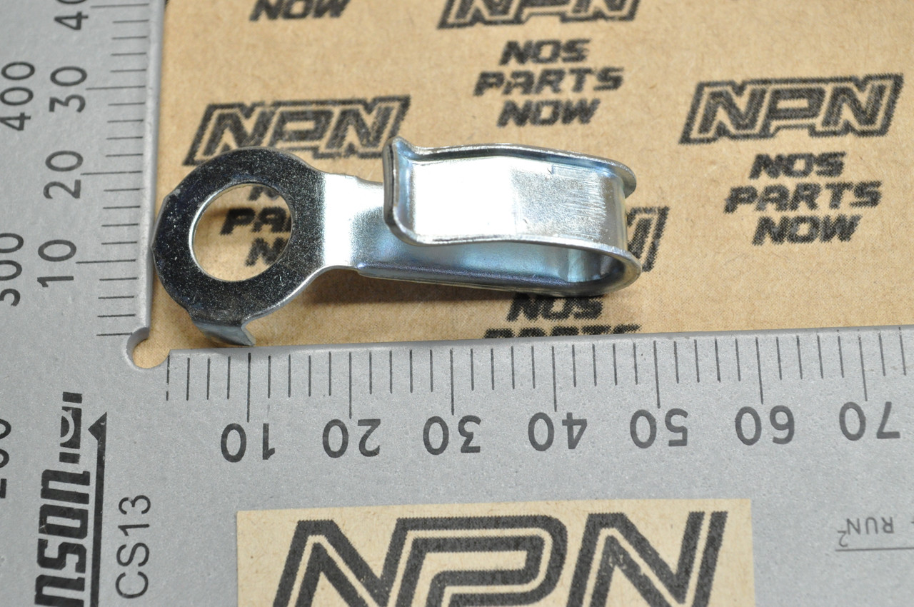 NOS Honda CB450 CB750 K0-K2 CL450 Speedometer Cable Clip Guide 45465-300-000