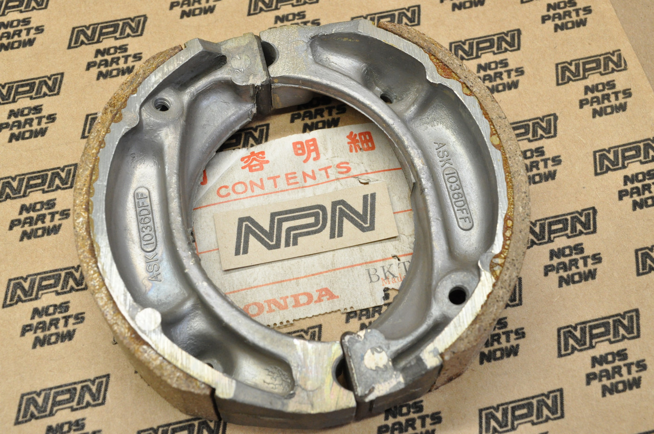 NOS Honda CR125 CT70 MR175 SL100 XL75 XL80 XR80 Brake Shoe Set 43120-365-671