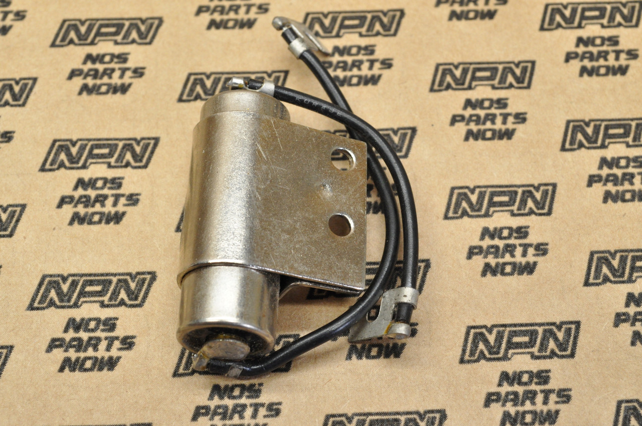 NOS Yamaha 1976-79 RD400 73-75 RD250 RD350 Beck Ignition Condenser 360-81625-90