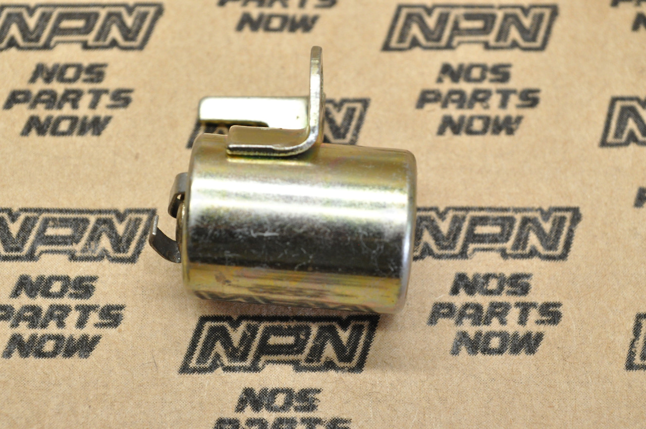 NOS Honda CA105T C105 T C100 CA100 Ignition Condenser 30250-001-103