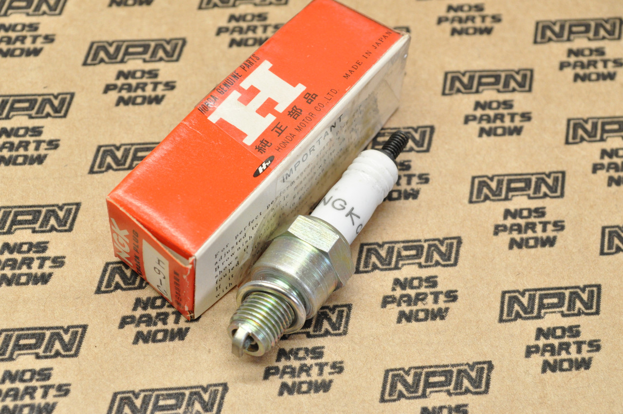 NOS Honda C70 CM200 T CT70 XL100 S XR100 Spark Plug C-9H 98056-59710