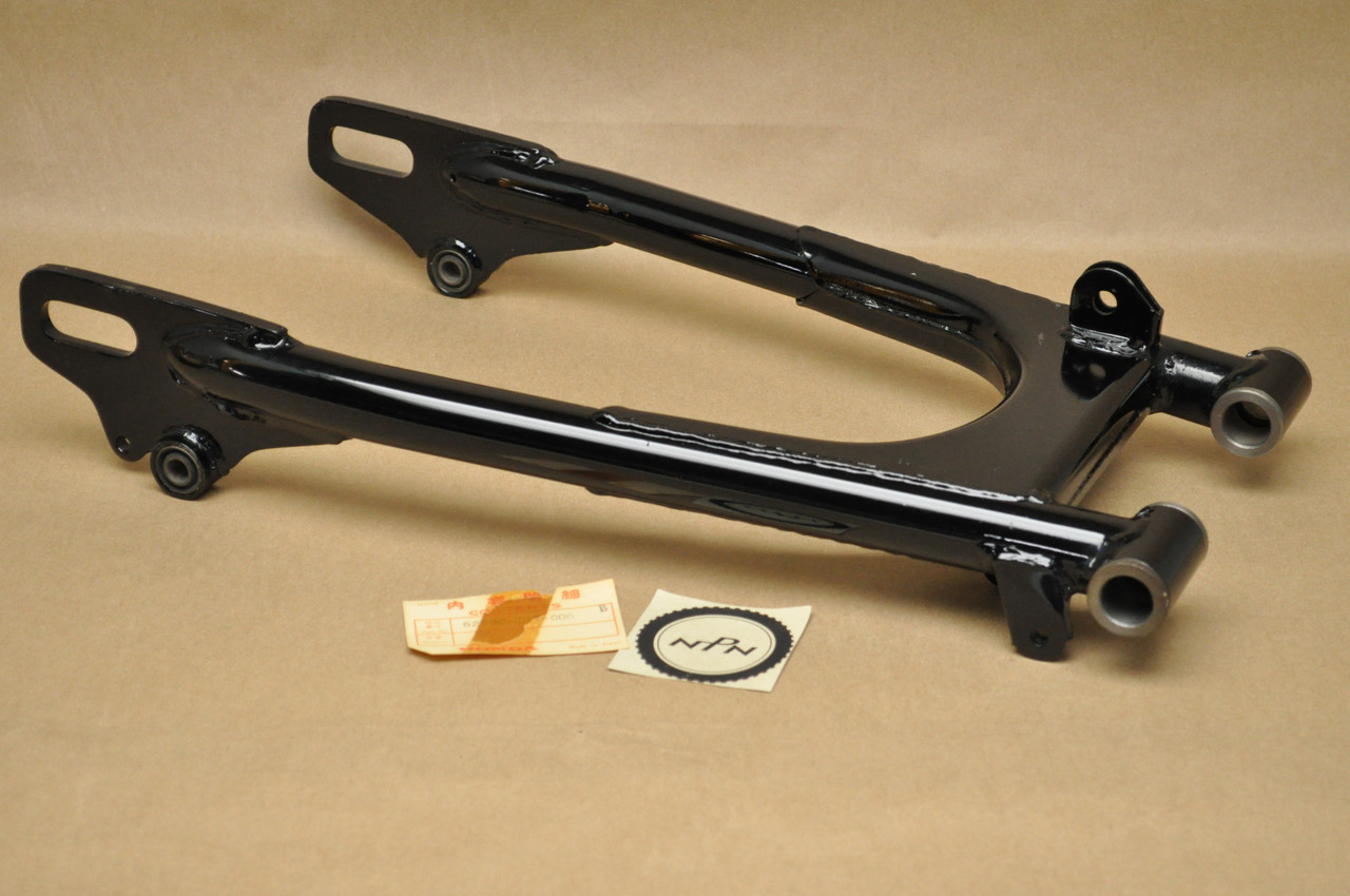 NOS Honda CB350 K2-K4 CB350G CL350 K2-K5 Rear Swing Arm Bracket 52100-317-000 B