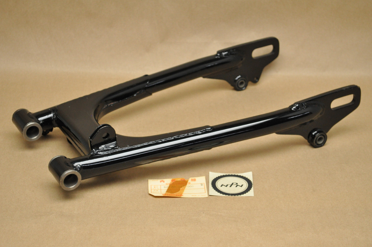 NOS Honda CB350 K2-K4 CB350G CL350 K2-K5 Rear Swing Arm Bracket 52100-317-000 B