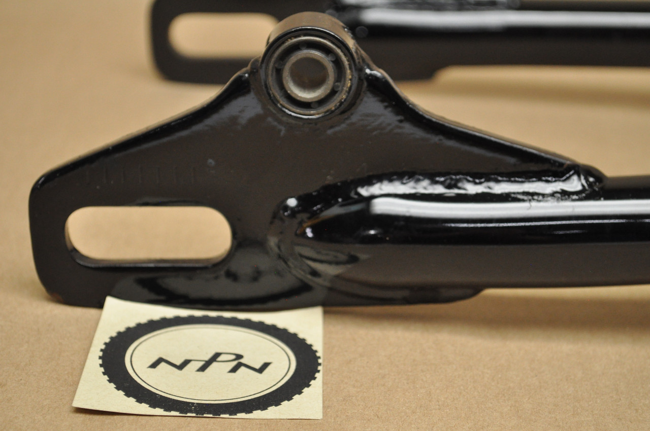 NOS Honda CB350 K2-K4 CB350G CL350 K2-K5 Rear Swing Arm Bracket 52100-317-000 B