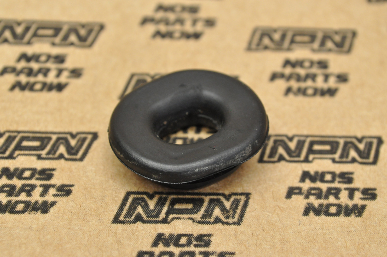 Vtg OEM Honda CB400 CX650 GL1500 TRX350 VF700 VF750 VT750 Grommet 83551-GE2-000