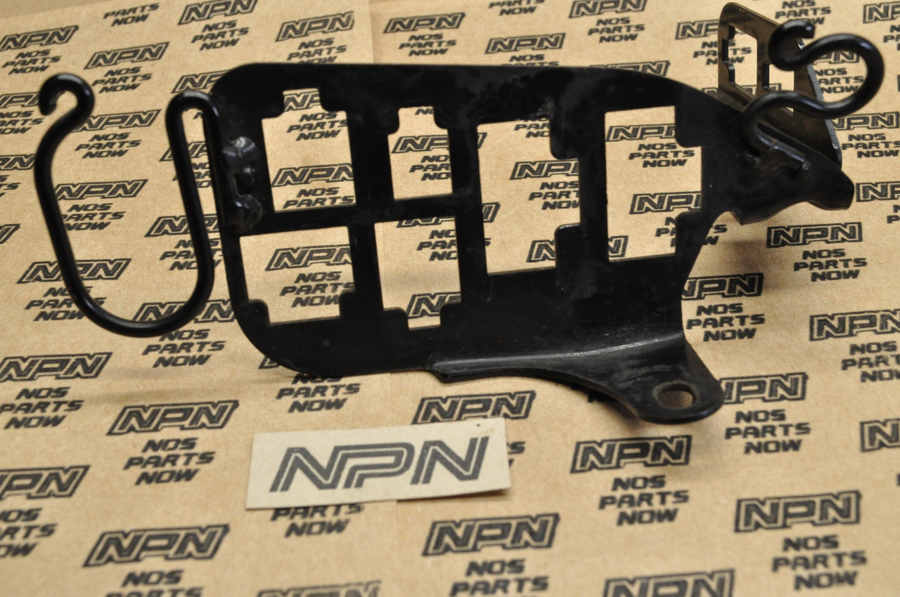 Vtg OEM Honda 1984 VF1000 F Wire Harness Connector Coupler Bracket 61312-MB6-000