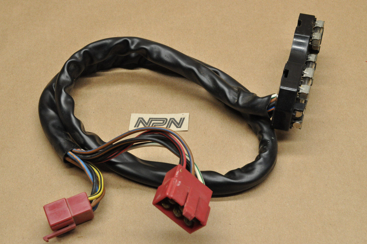 Vtg OEM Honda 1984 VF1000 F Electrical Wiring Harness Fuse Holder 38200-MB6-005