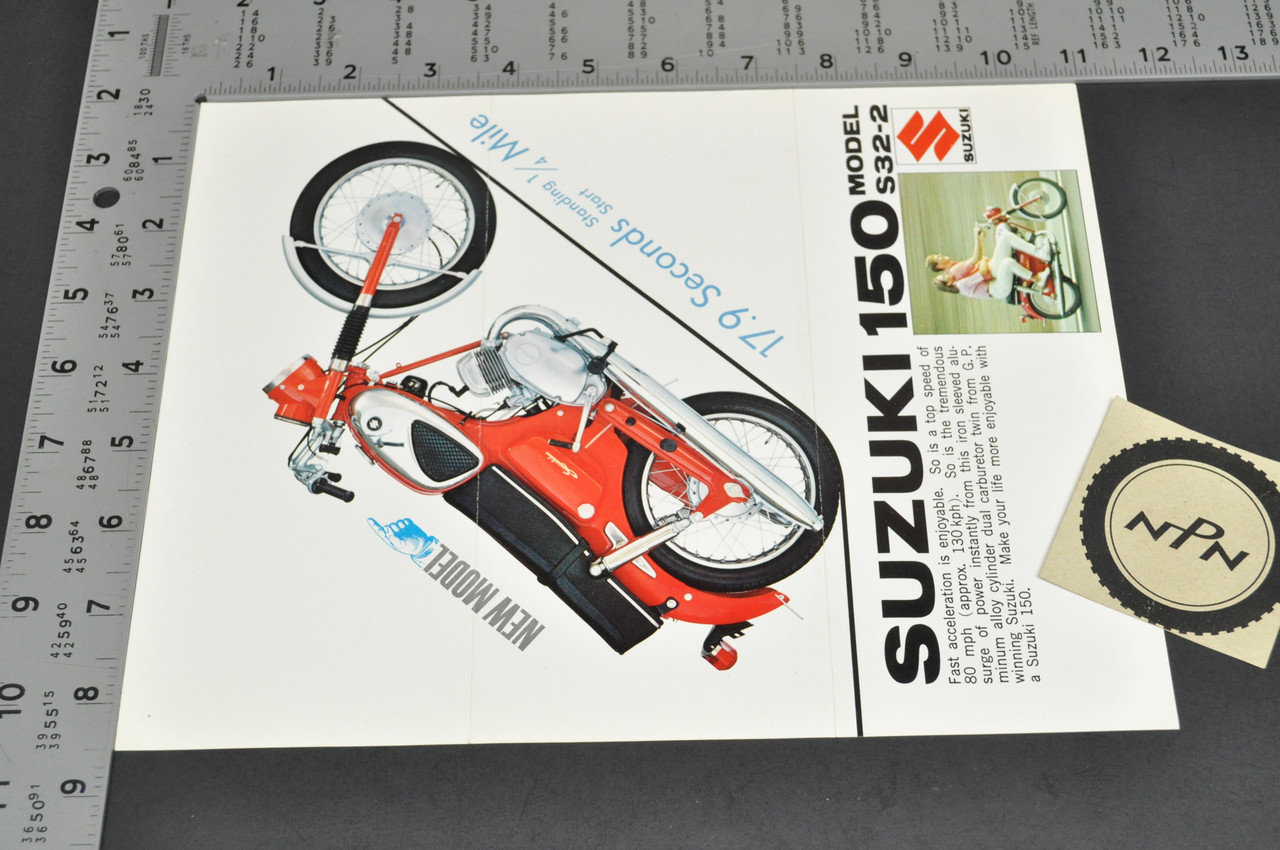 Vintage NOS 1965 Suzuki 150 S32-2 Motorcycle Brochure Dealer Specs OEM