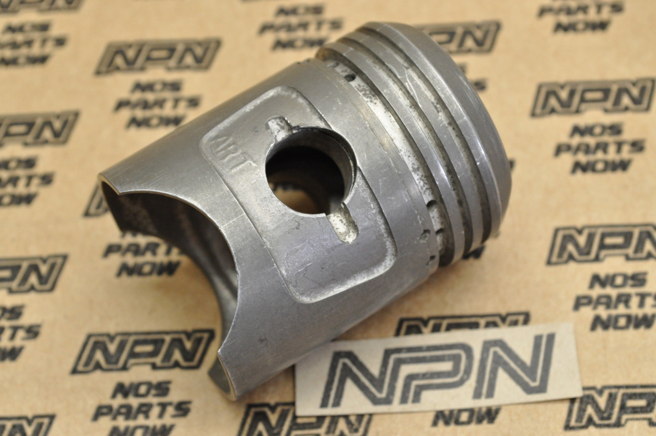 NOS Honda CA100 C100 Piston .25 Oversize 13102-001-020