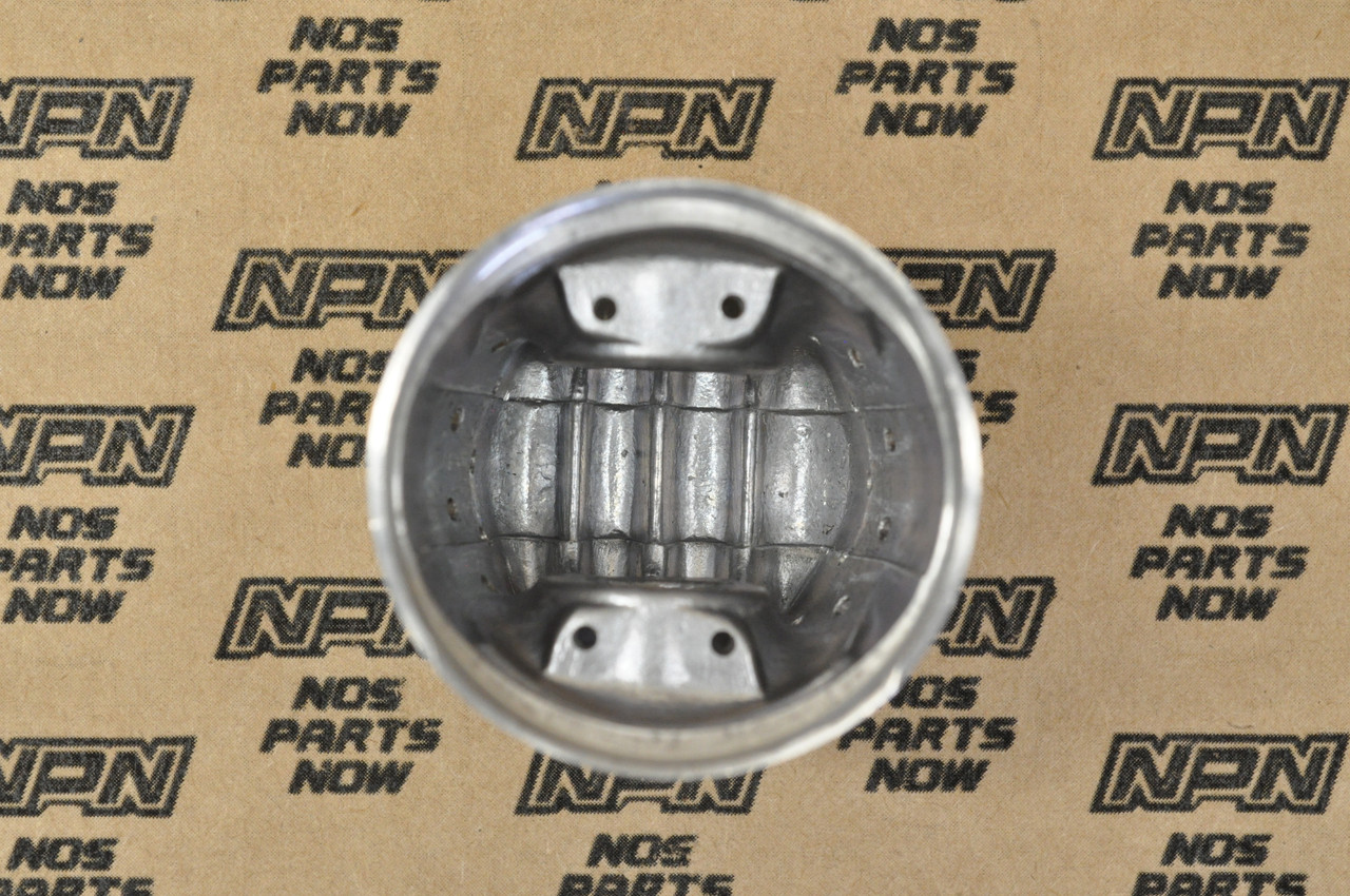 NOS Honda CL125 A SS125 A Standard Size Piston 13101-240-000