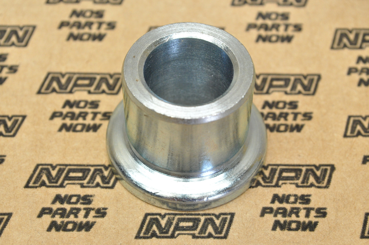 NOS Honda MT250 XL250 XL350 Rear Wheel Axle Side Collar 42311-358-000