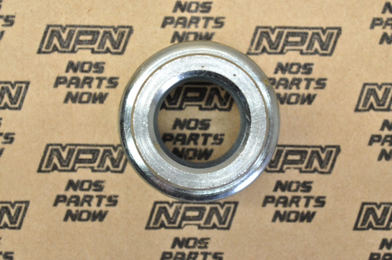NOS Honda MT250 XL250 XL350 Rear Wheel Axle Side Collar 42311-358-000