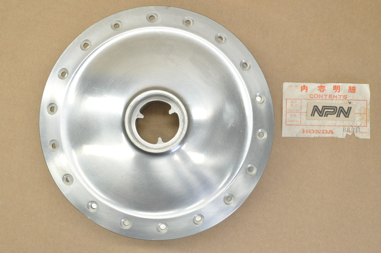 NOS Honda CA175 CL125 A SL175 SS125 A Front Wheel Hub 44601-230-020