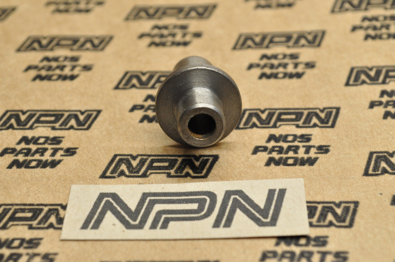 NOS Honda CL125 A Valve Guide 12021-243-300