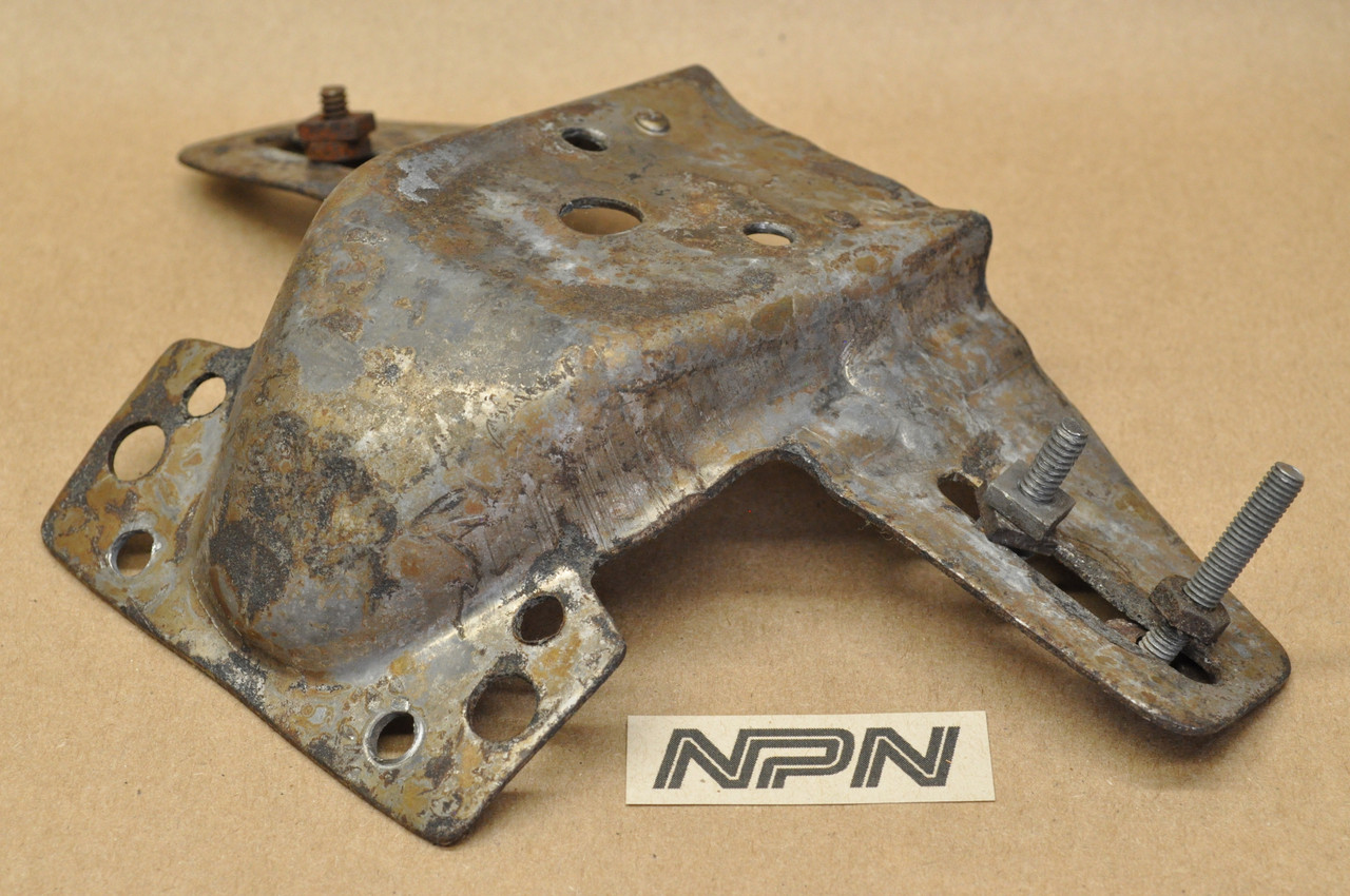 Vtg OEM Honda CA160 CA72 CA77 CA95 Tail Light Plate Mount Bracket 84701-271-000
